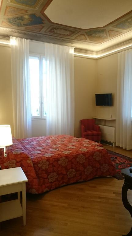Casa Isolani Piazza Maggiore 1.0 Bologna Esterno foto