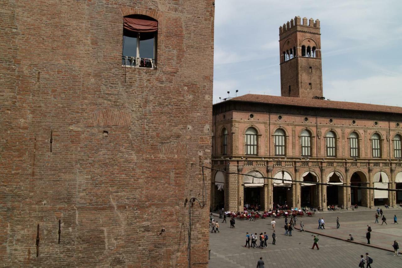 Casa Isolani Piazza Maggiore 1.0 Bologna Esterno foto